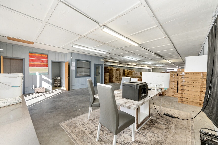 More Photos Of 818 N Magnolia Ave, Ocala Warehouse For Sale