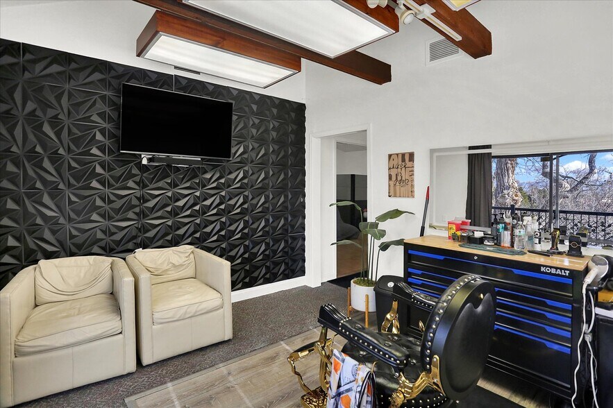 More Photos Of 1201 S Parker Rd, Denver Medical For Sale