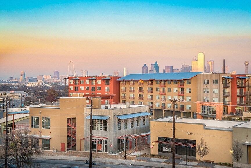 Primary Photo Of 1818 Sylvan Ave, Dallas Unknown For Lease