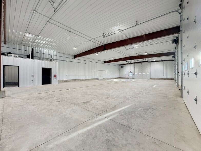 More Photos Of 3050 Highway 52 South, Minot Light Distribution For Lease