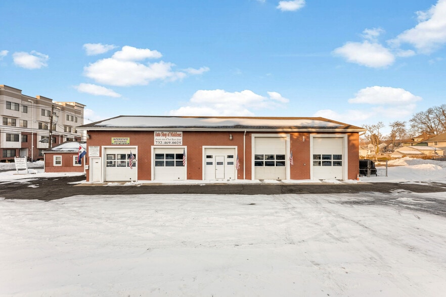 More Photos Of 141 Lincoln Blvd, Middlesex Auto Repair For Sale