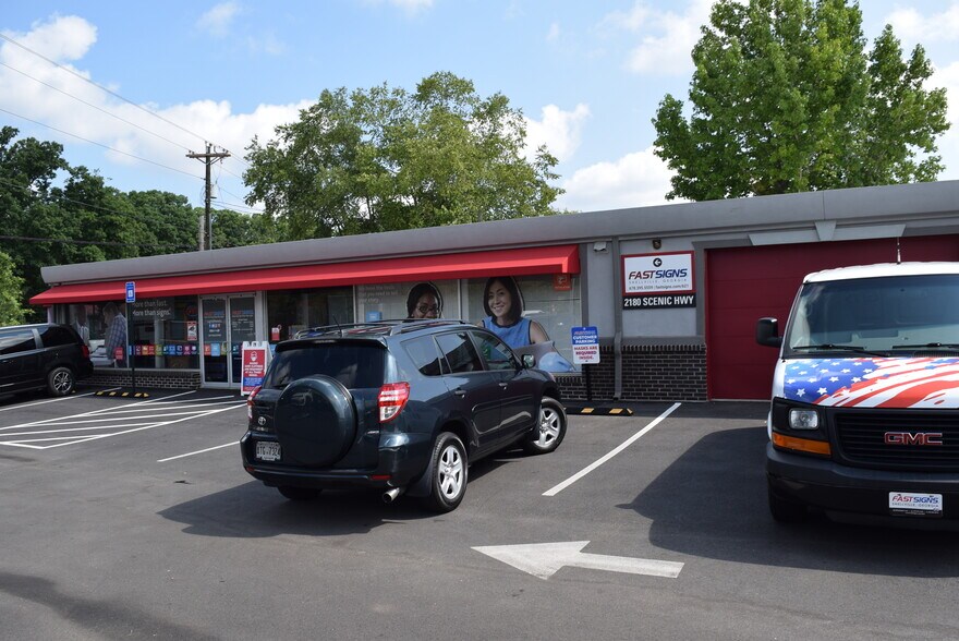 More Photos Of 2180-82 Scenic Hwy, Snellville Warehouse For Lease