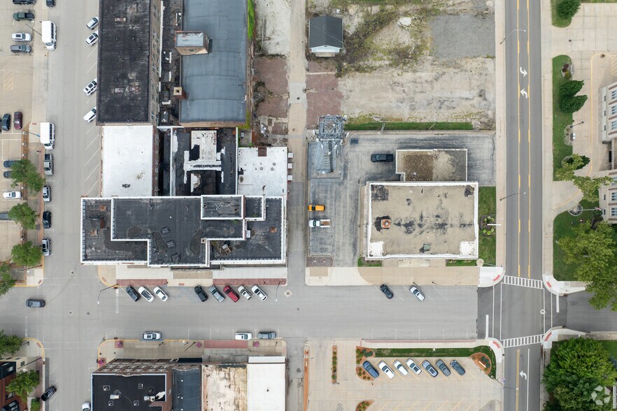 More Photos Of 217 Marquette St, La Salle Hotel For Sale