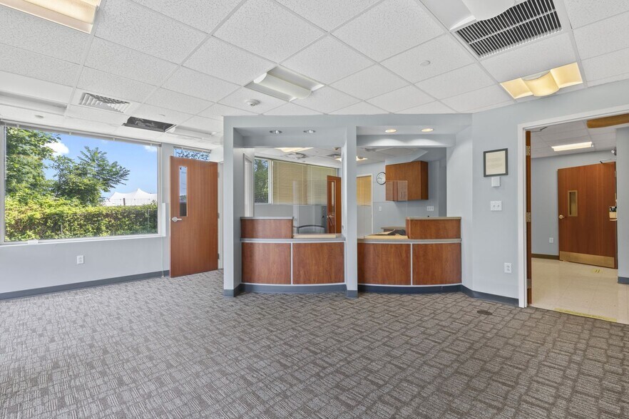 More Photos Of 1445 Boston Post Rd, Guilford Medical For Sale