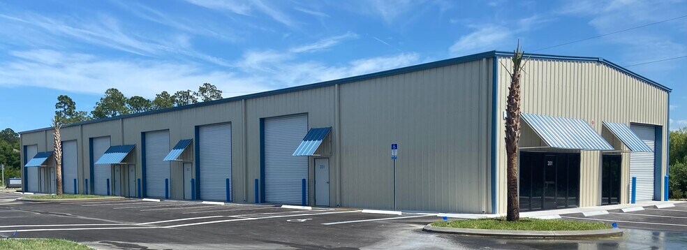More Photos Of 125 Dobbs Business Cir, Saint Augustine Warehouse For Lease