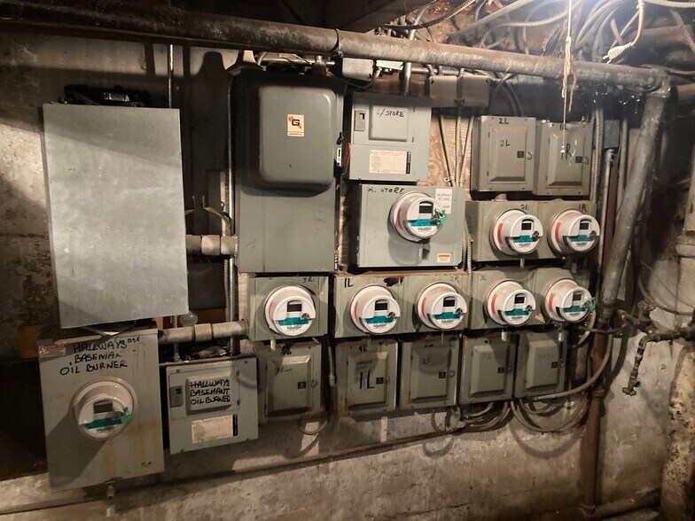 More Photos Of 5408 Flushing Ave, Maspeth Apartments For Sale