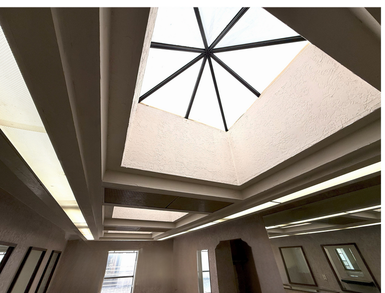 More Photos Of 94 N Baldwin Ave, Sierra Madre Medical For Sale