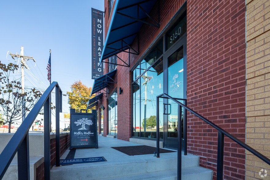 More Photos Of 201 S Main St, Owasso Apartments For Sale