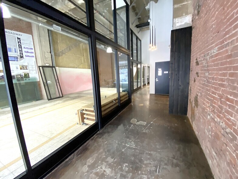 More Photos Of 731 S Broadway, Los Angeles Loft Creative Space For Lease