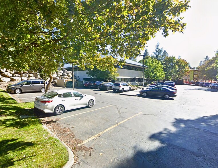 Primary Photo Of 1403 S Grand Blvd, Spokane Office For Lease