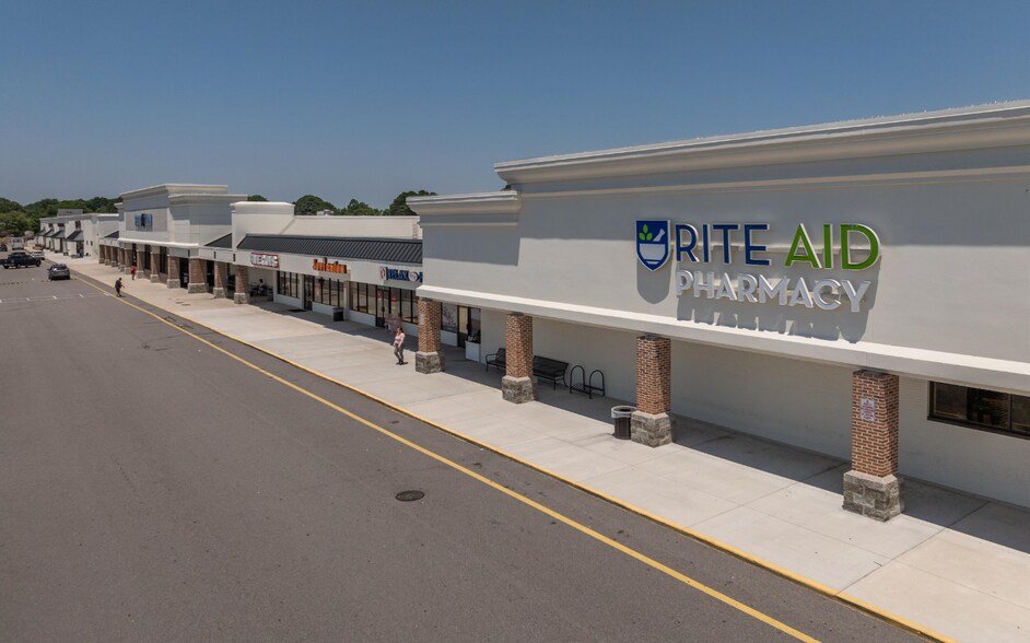 More Photos Of 5242 Fairfield Shopping Ctr, Virginia Beach Land For Lease