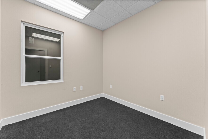 More Photos Of 32411 Tamina Rd, Magnolia Light Distribution For Lease