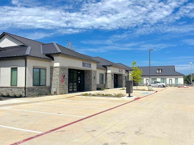 More Photos Of 525 Shiloh Rd, Plano Unknown For Lease