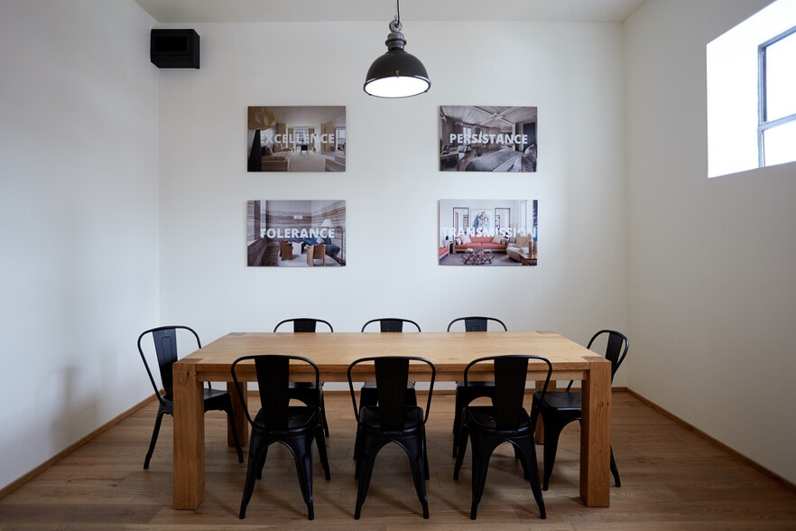 More Photos Of 4310 21st St, Long Island City Warehouse For Sale