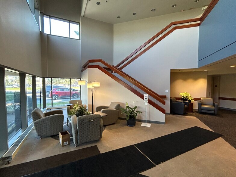More Photos Of 5989 Tahoe Dr SE, Grand Rapids Medical For Sale