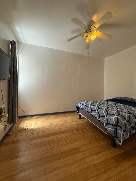 More Photos Of 4118 W Girard Ave, Philadelphia Specialty For Sale