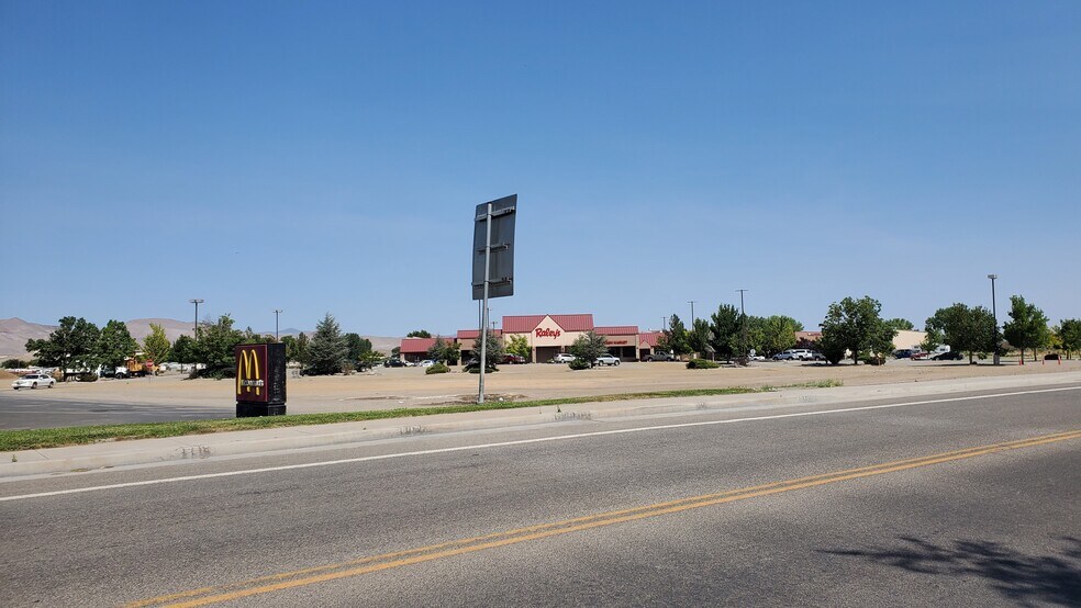 Primary Photo Of 164 W Goldfield Ave, Yerington Land For Sale