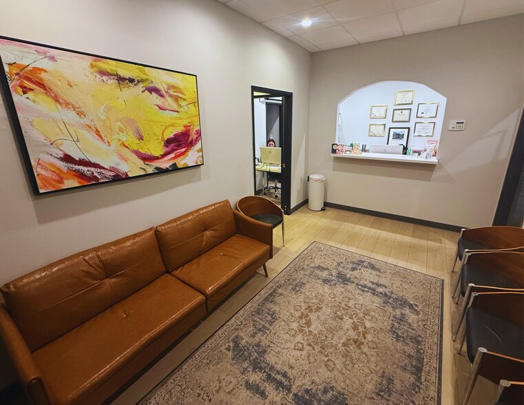 More Photos Of 16766 Bernardo Center Dr, San Diego Medical For Sale