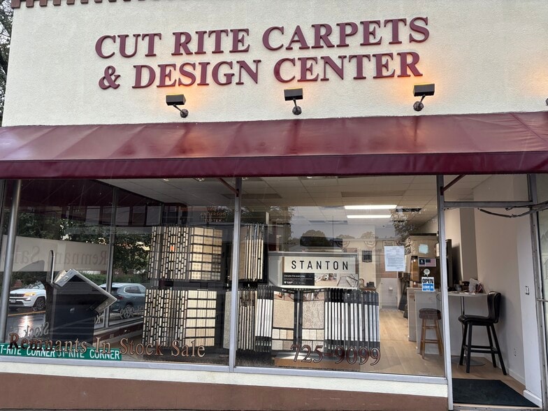 More Photos Of 825 White Plains Rd, Scarsdale Storefront Retail Office For Lease