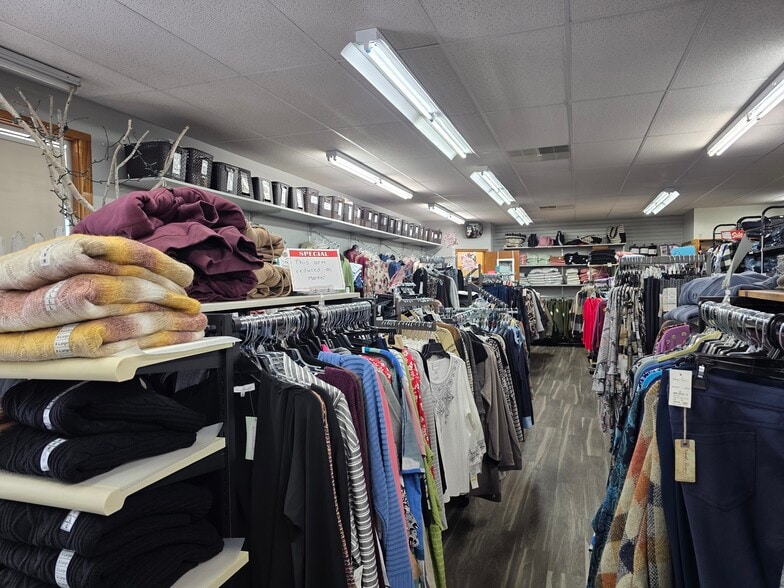 More Photos Of 2679 Industrial Park Rd, Mifflintown Storefront Retail Office For Sale