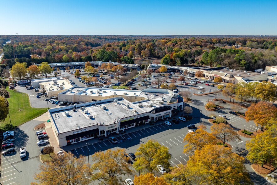 More Photos Of 8008 Providence Rd, Charlotte Land For Lease