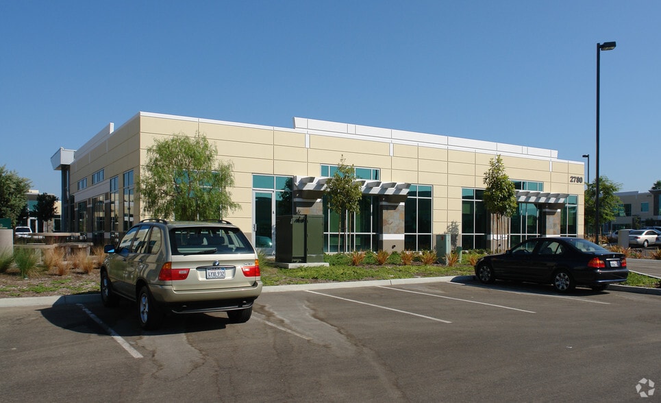 More Photos Of 2780 Gateway Rd, Carlsbad Office For Sale
