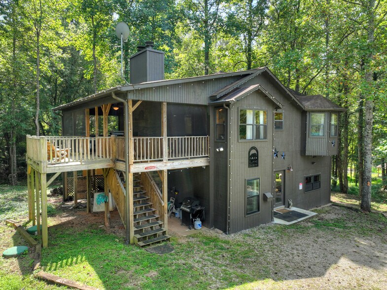 More Photos Of 77 Alpine Way, Blairsville Hotel For Sale