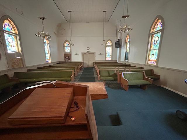 More Photos Of 1700 84th Ave, Oakland Specialty For Sale