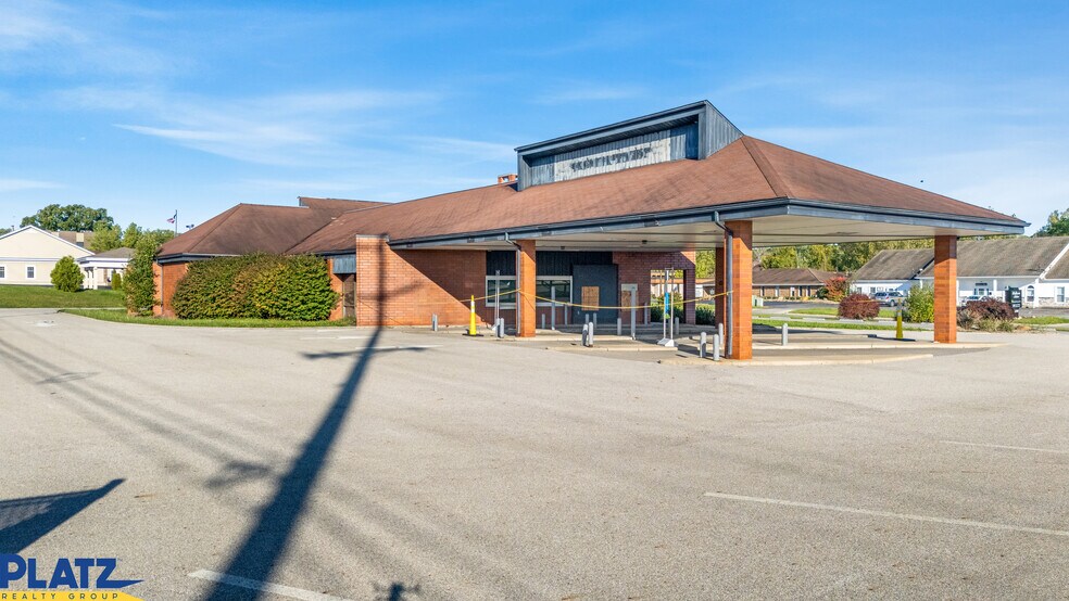 More Photos Of 3667 Starrs Centre Dr, Canfield Bank For Lease