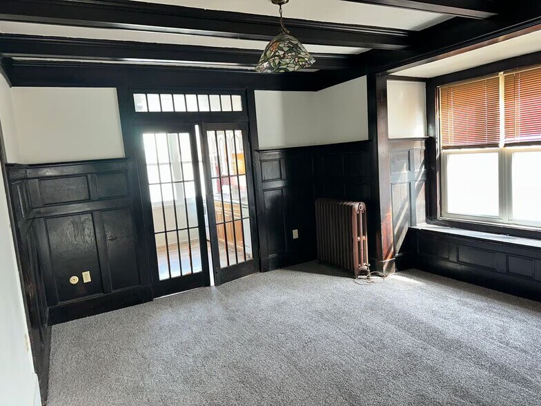 More Photos Of 1663 Suburban Ave, Pittsburgh Apartments For Sale