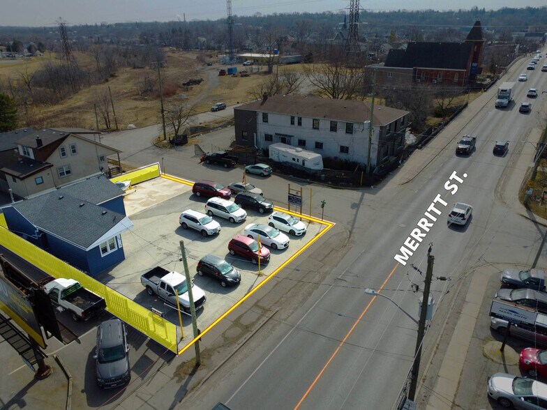 More Photos Of 394 Merritt St, St Catharines Storefront For Sale