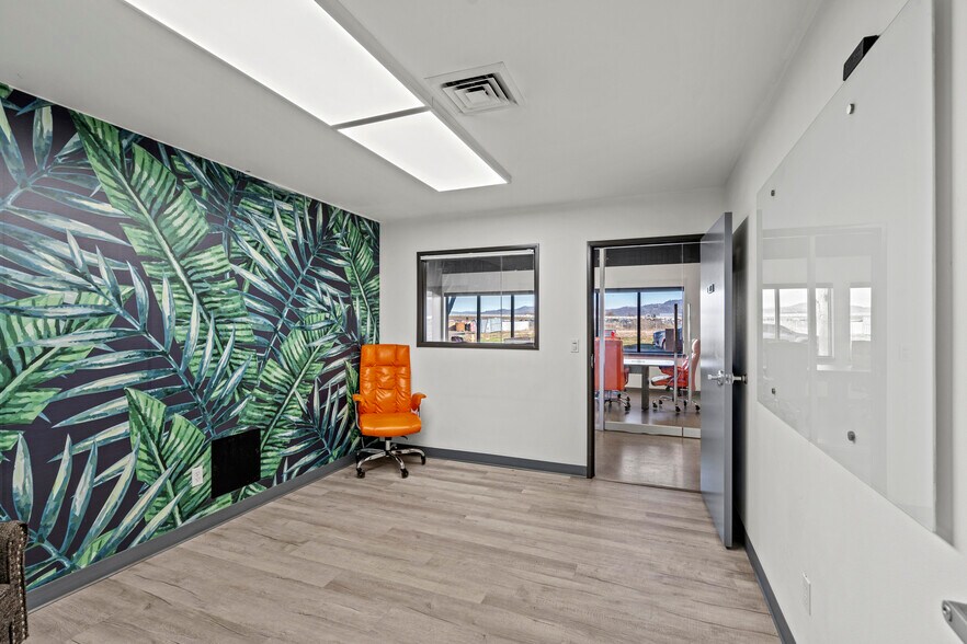 More Photos Of 4731 Industry Dr, Medford Light Manufacturing For Sale