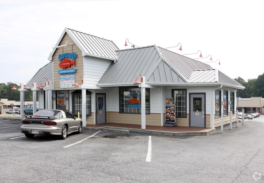 More Photos Of 4422-4464 Jonesboro Rd, Forest Park Unknown For Lease