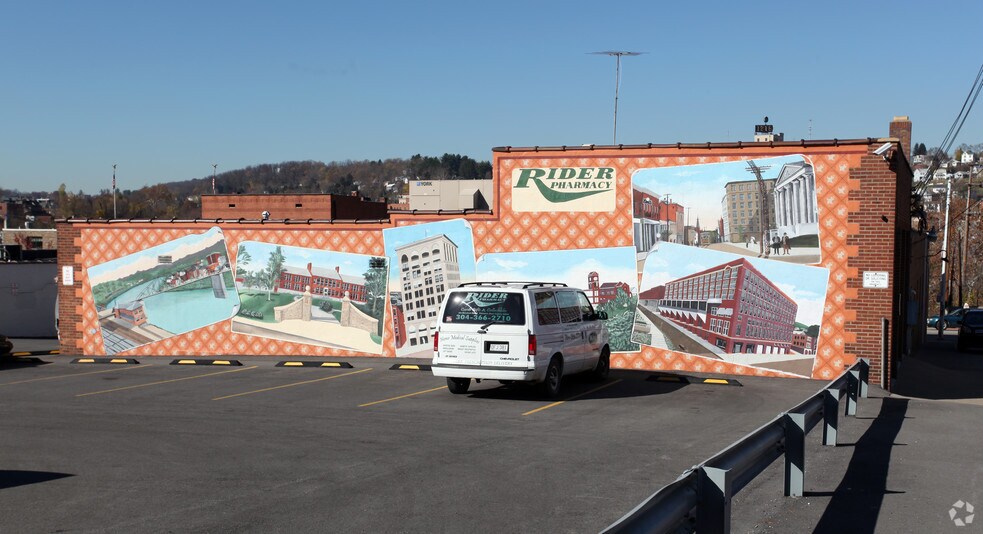 More Photos Of 303-305 Merchant St, Fairmont Showroom For Sale