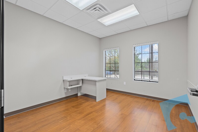 More Photos Of 3055 W Southlake Blvd, Southlake Medical For Lease