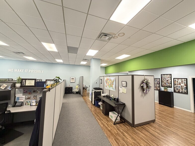 More Photos Of 200 Boston Post Rd, Orange Unknown For Lease