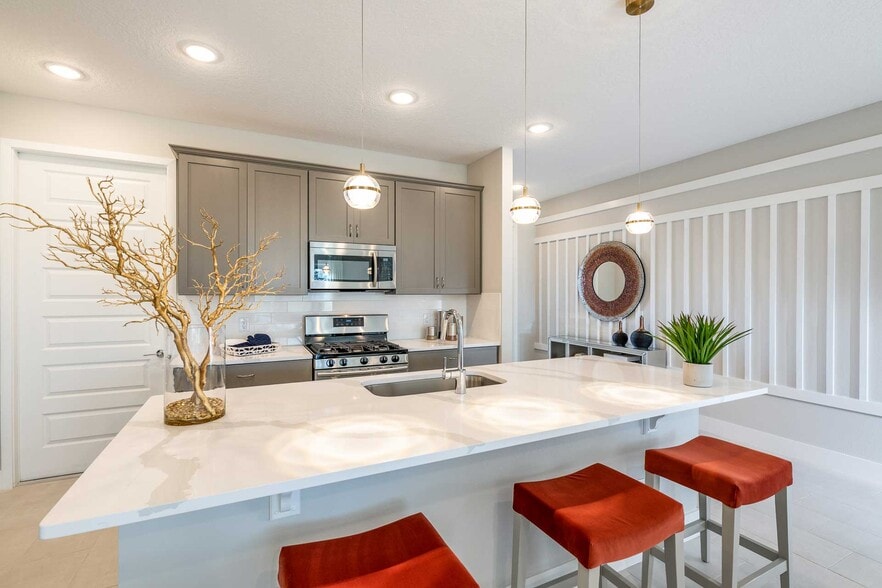 More Photos Of 7760 Sandy Ridge Dr, Reunion Apartments For Sale