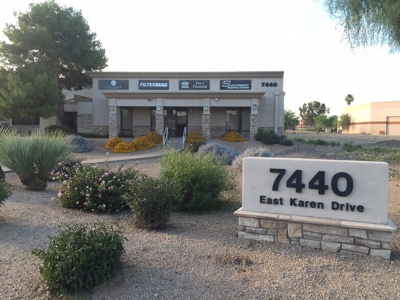 More Photos Of 7440 E Karen Dr, Scottsdale Service For Lease