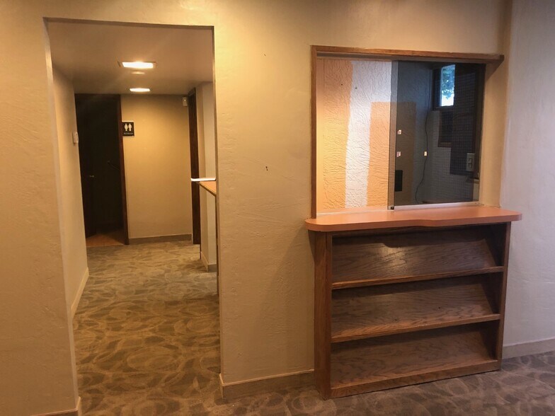 More Photos Of 2600 E Southern Ave, Tempe Medical For Lease