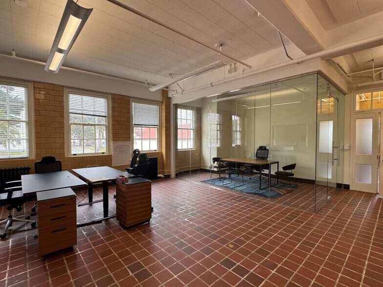 More Photos Of 220 Halleck St, San Francisco Office For Lease