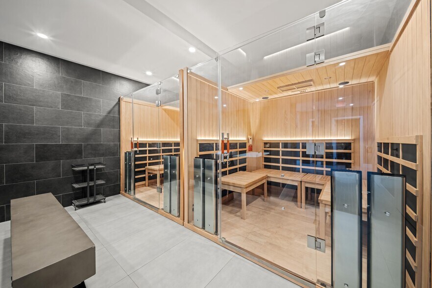 More Photos Of 3000 N Federal Hwy, Fort Lauderdale Storefront Retail Office For Sale