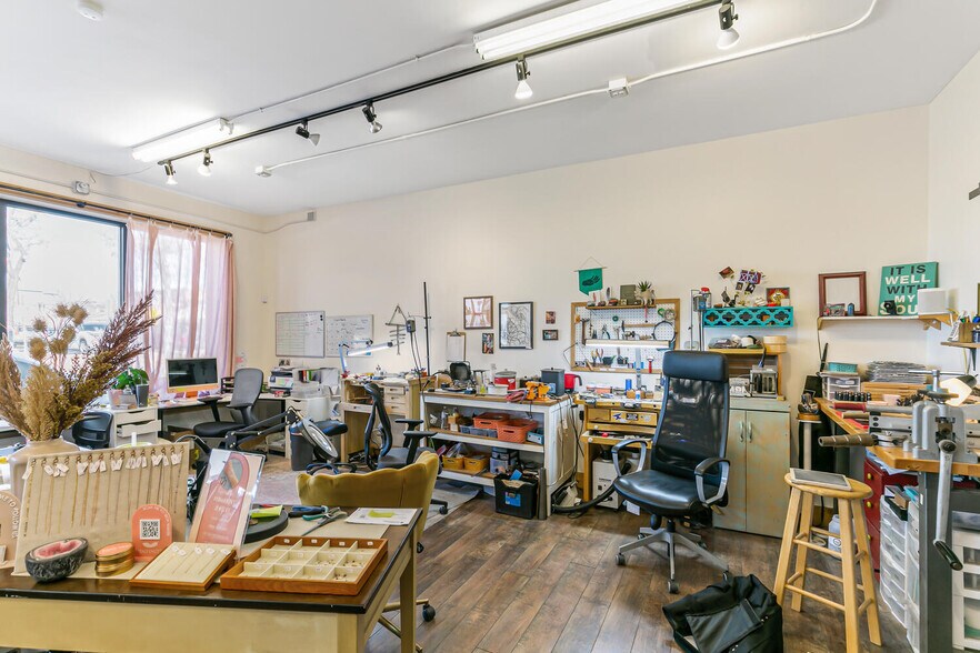 More Photos Of 3401-3435 S Lincoln St, Englewood Apartments For Lease