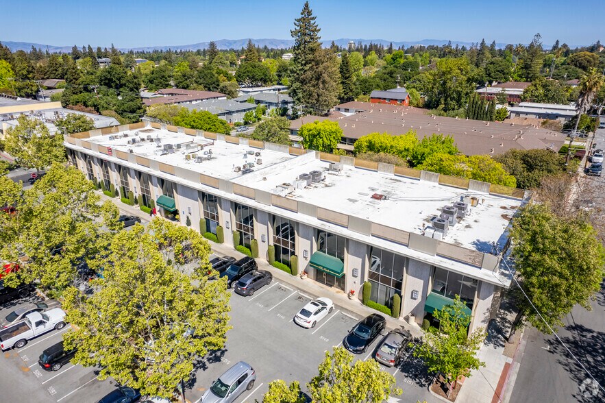 More Photos Of 800-830 Menlo Ave, Menlo Park Office For Lease