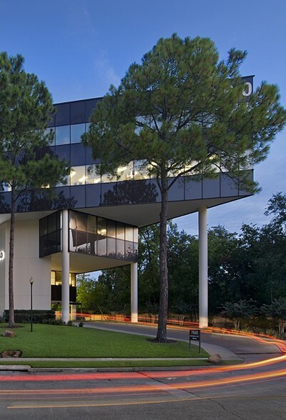 More Photos Of Private Office Space, Houston Office For Lease