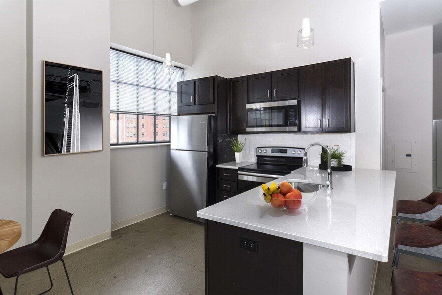 More Photos Of 615 First Ave, Pittsburgh Apartments For Lease