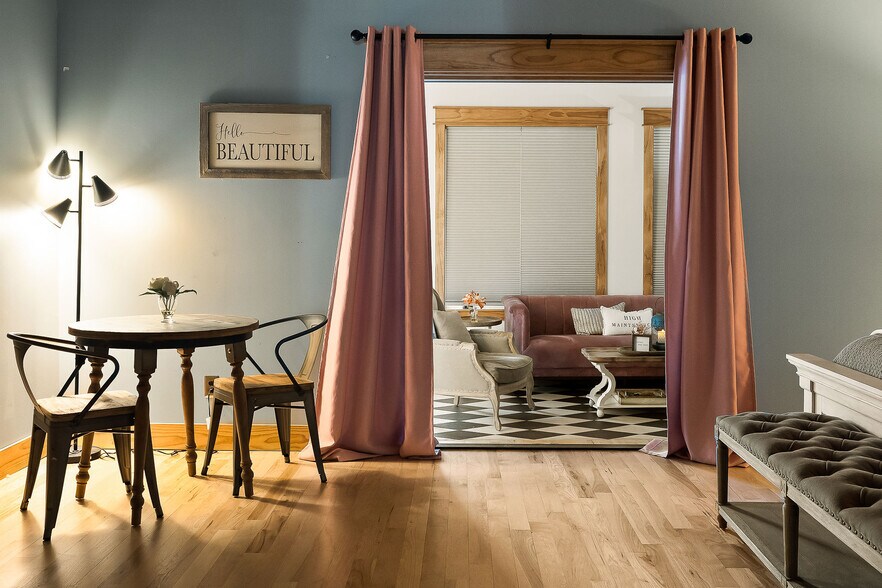 More Photos Of 207 E Main St, McMinnville General Retail For Sale