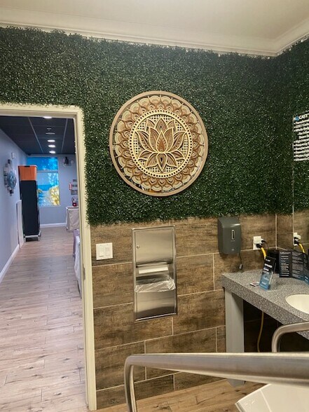 More Photos Of 1845 W Redlands Blvd, Redlands Medical For Sale