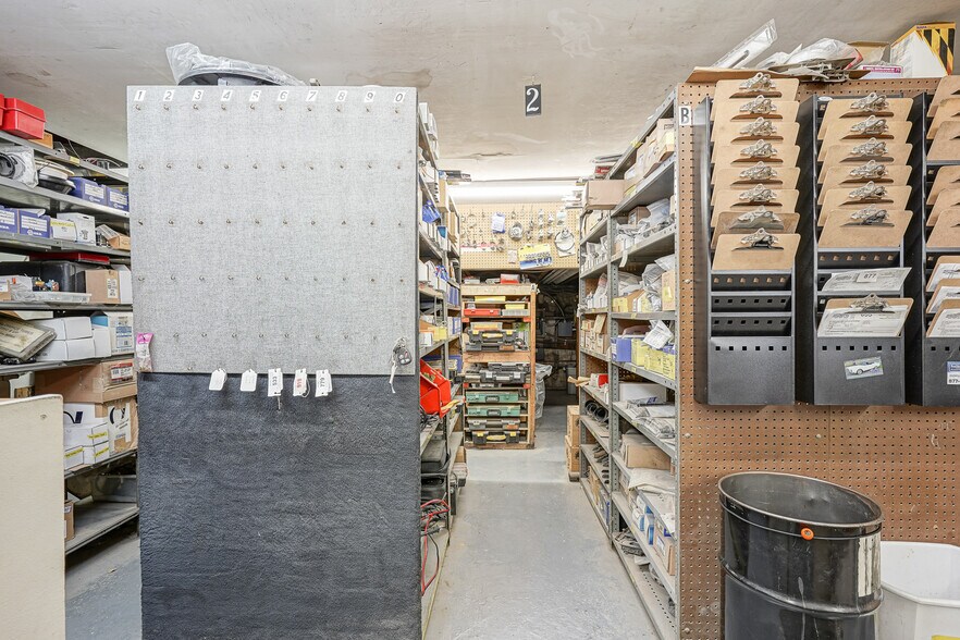 More Photos Of 100 White Horse Pike, Oaklyn Auto Dealership For Sale