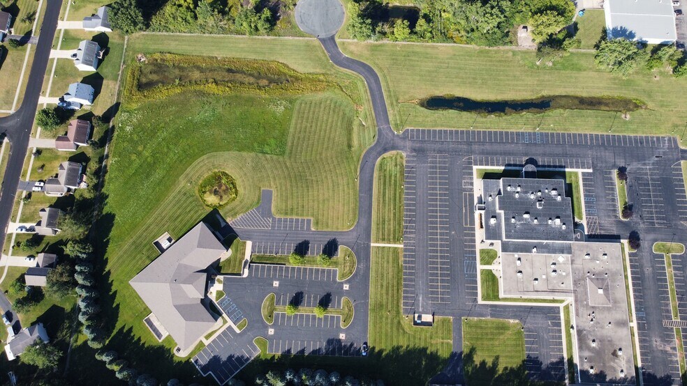 More Photos Of 6535 Seeco Dr, Kalamazoo Medical For Lease