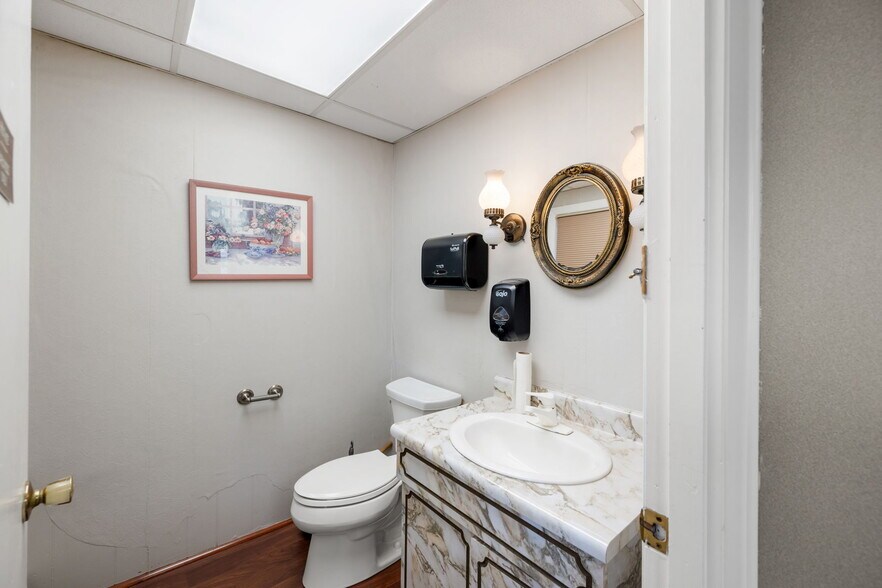 More Photos Of 275 W Main St, Norton Office Residential For Sale